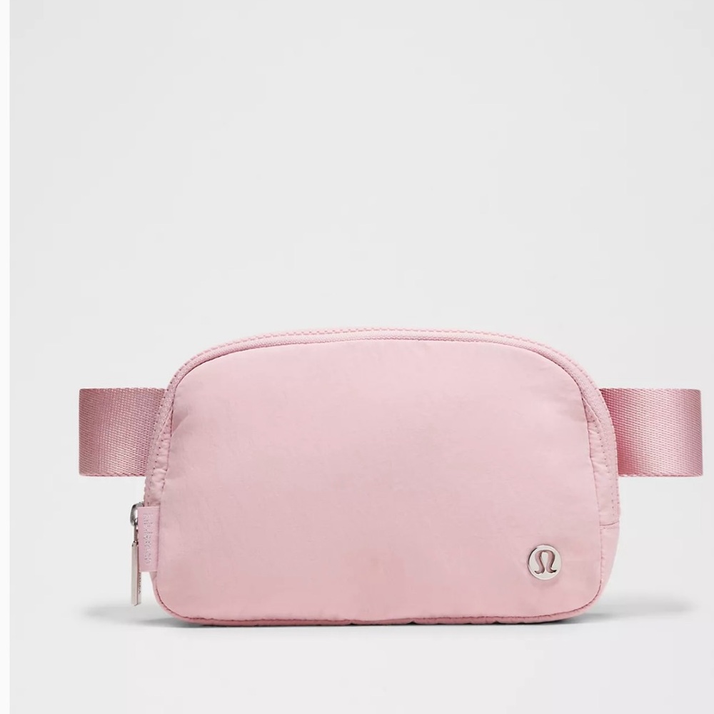 Authentic Lululemon Fanny pack